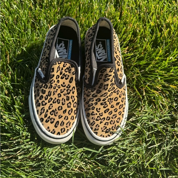 Girls size 5 Cheetah cushionaire VANS - Picture 6 of 9